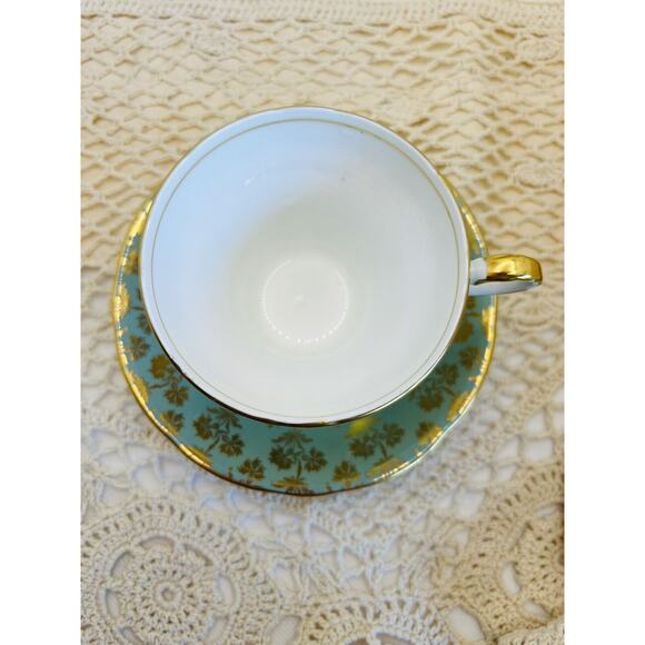 Aynsley Bone China Corset Tea cup & Saucer Green Gold Filigree Baroque Design - Picture 2 of 10